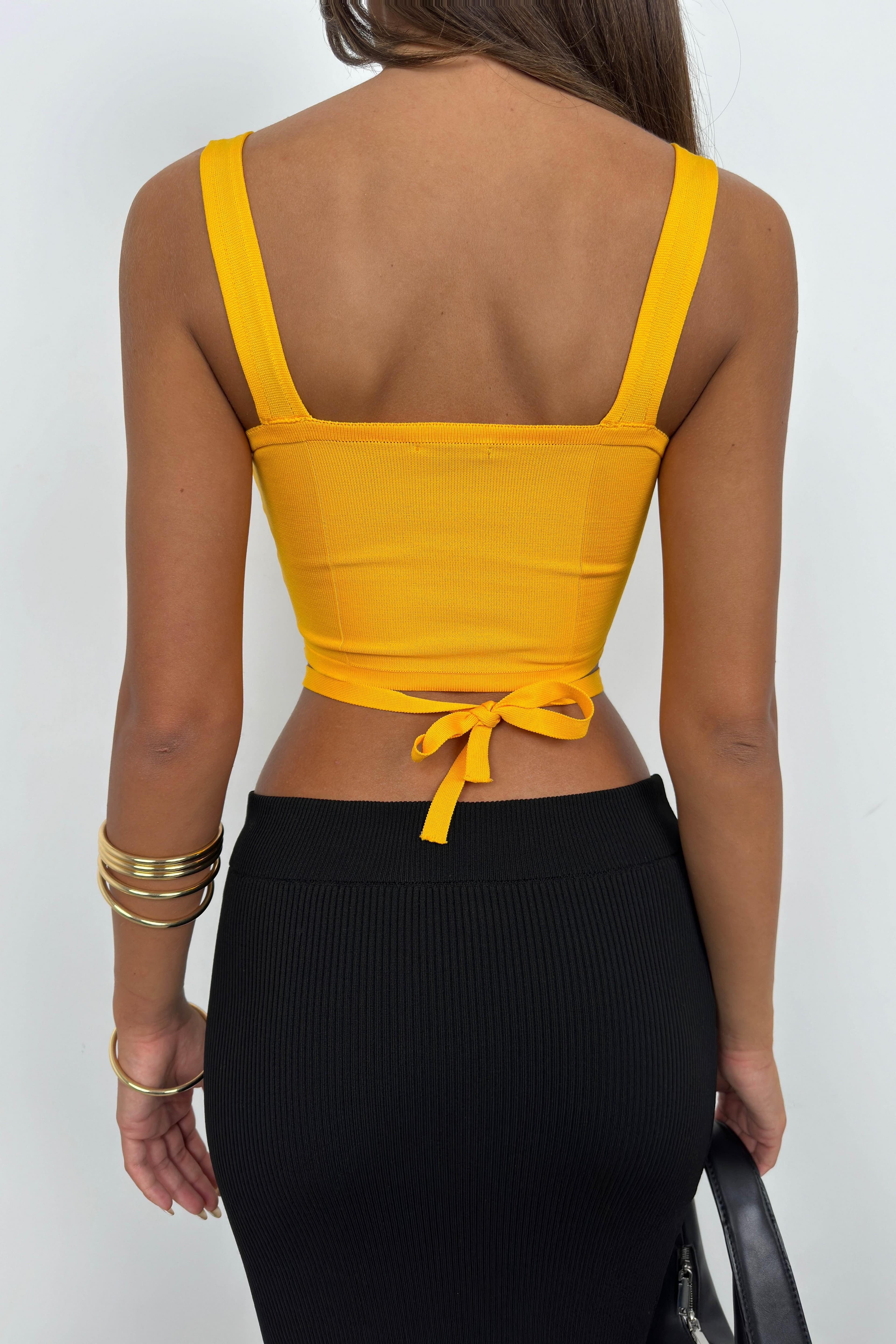 Bel Bağcıklı Crop Bluz görsel 5