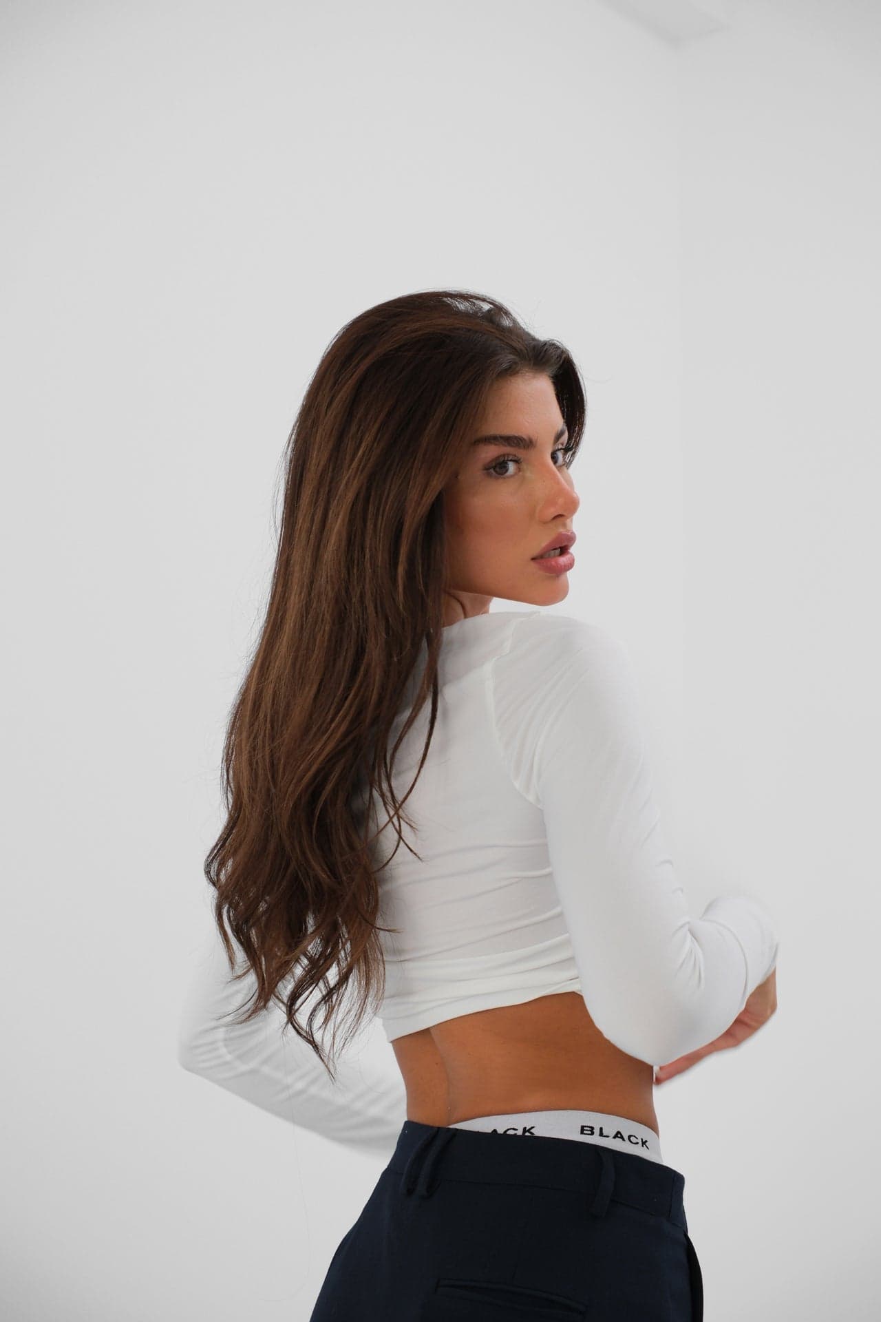 Kare Yaka Crop Top görsel 5