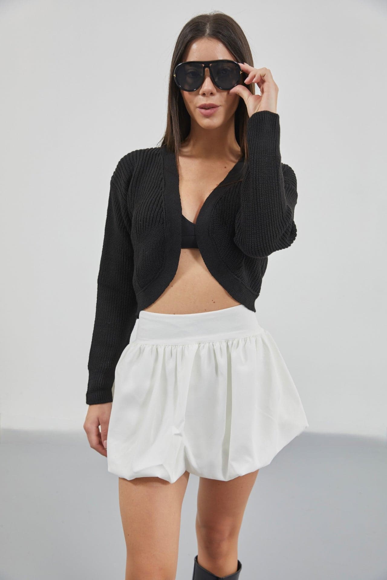 Biyeli Crop Triko Hırka