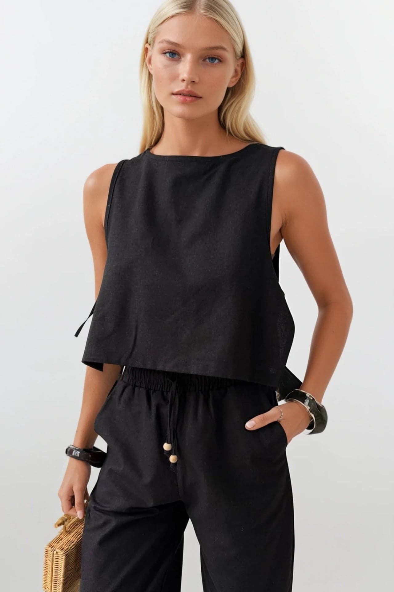 Beli Bağcıklı Düz Kesim Pantolon görsel 2