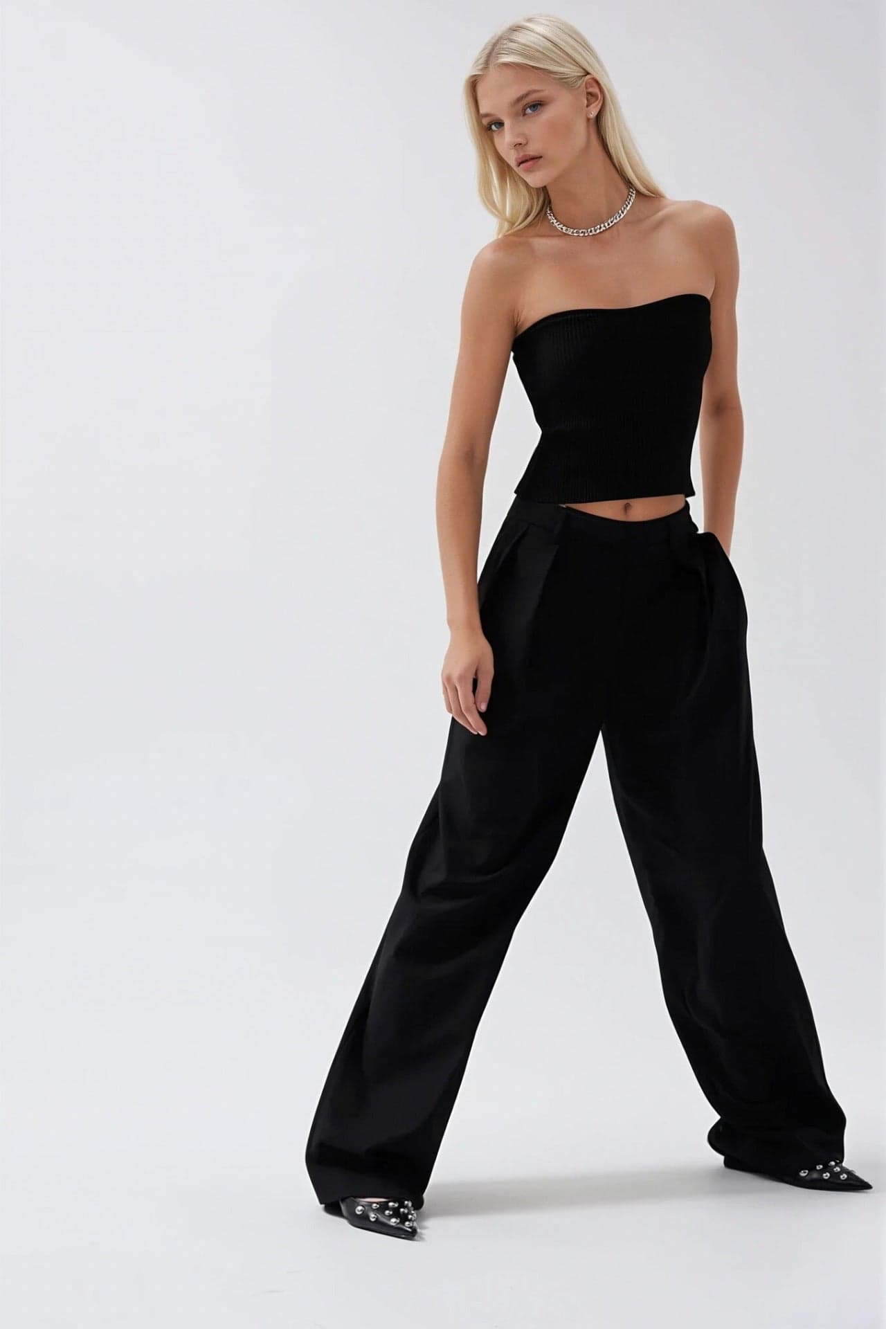 Straplez Dokulu Crop