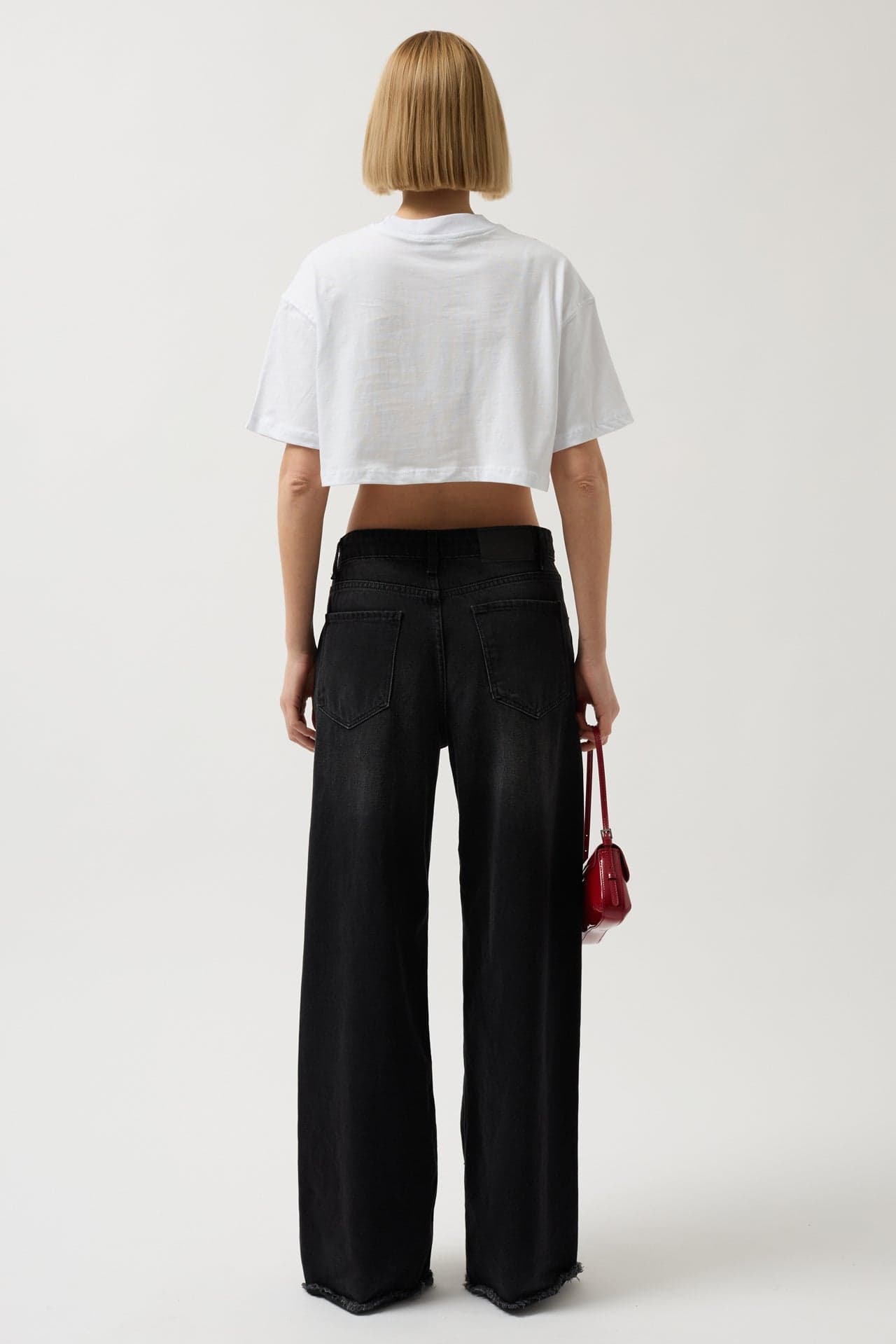Zincir Baskılı Crop T-Shirt görsel 6
