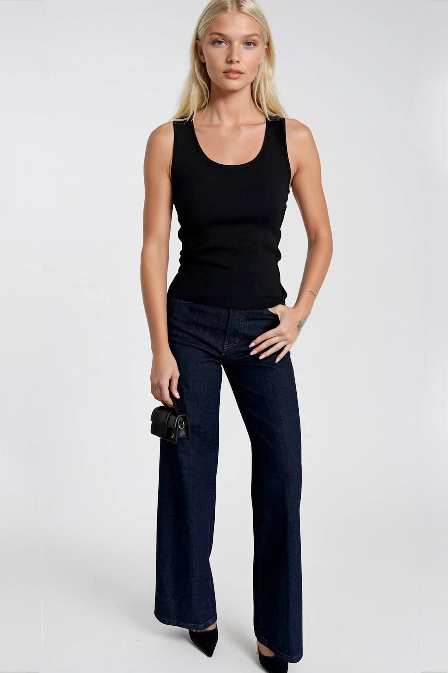 Oval Yaka Basic Triko Top görsel 7