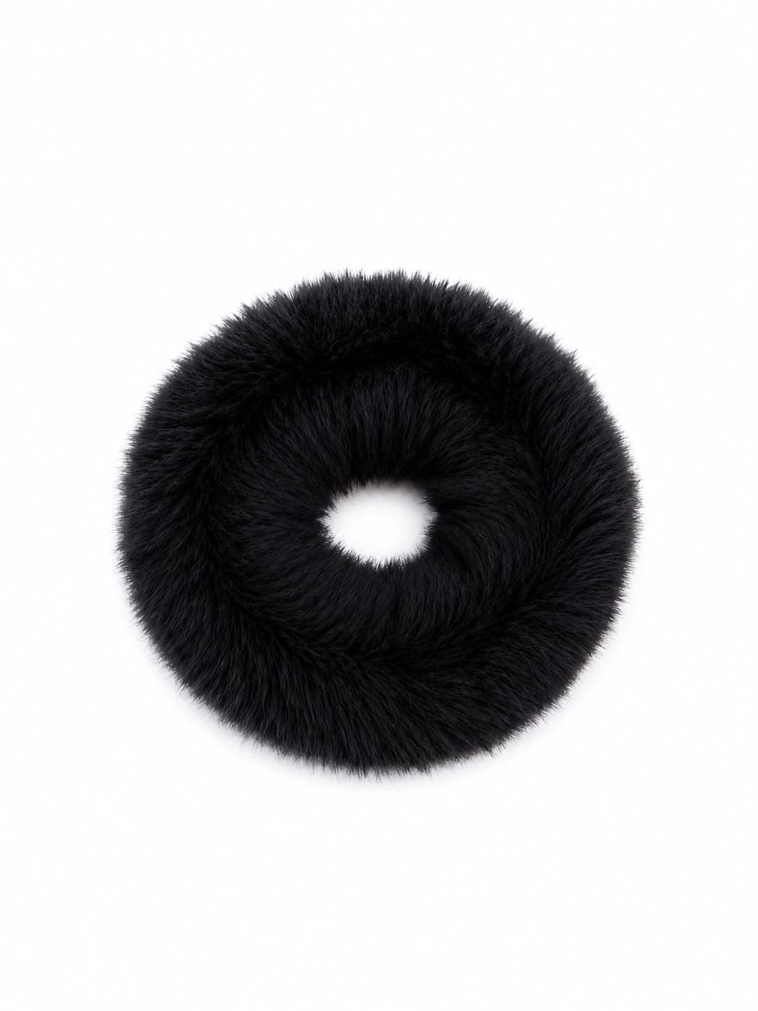 T118 Siyah Peluş Toka