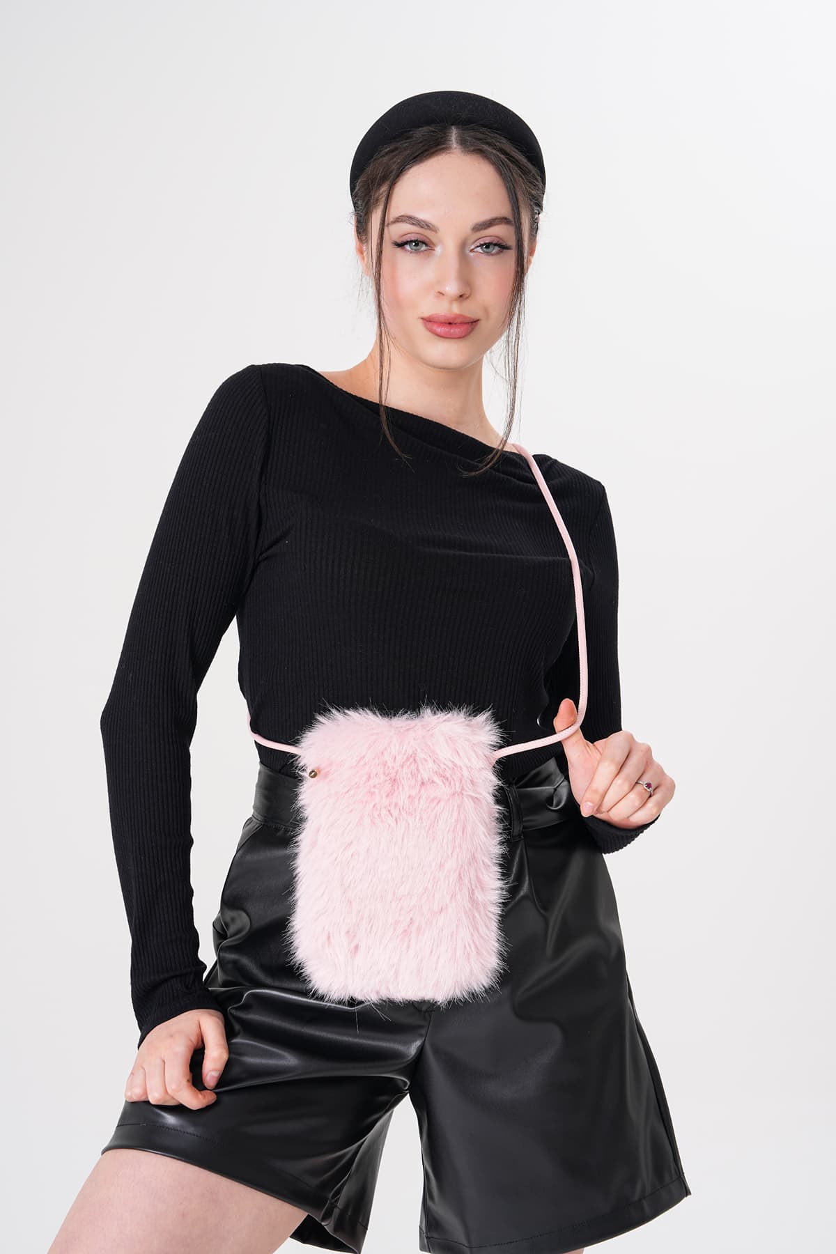 NWC-006 İçi Kadife Astarlı Pembe Mini Peluş Çanta görsel 4