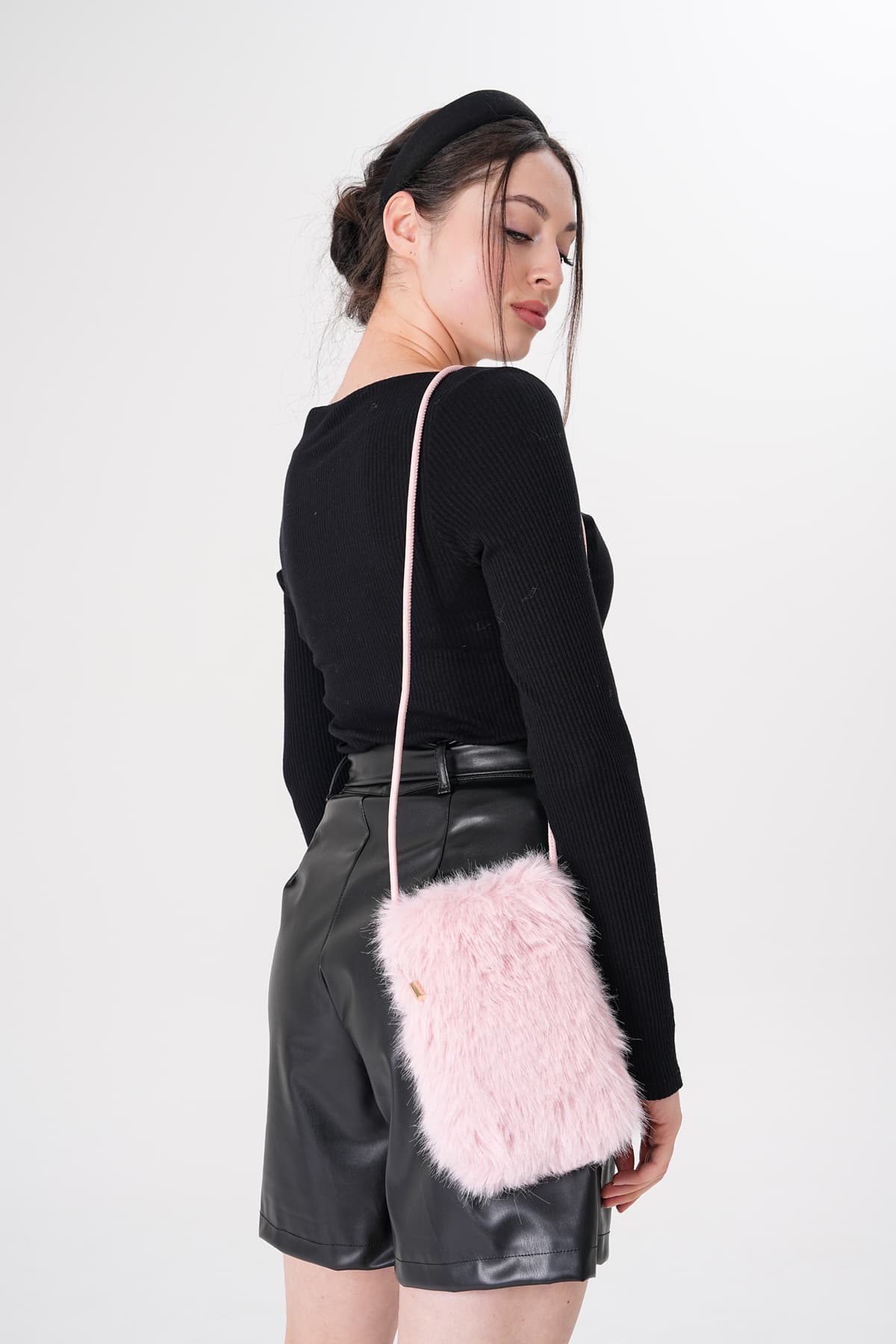 NWC-006 İçi Kadife Astarlı Pembe Mini Peluş Çanta görsel 5