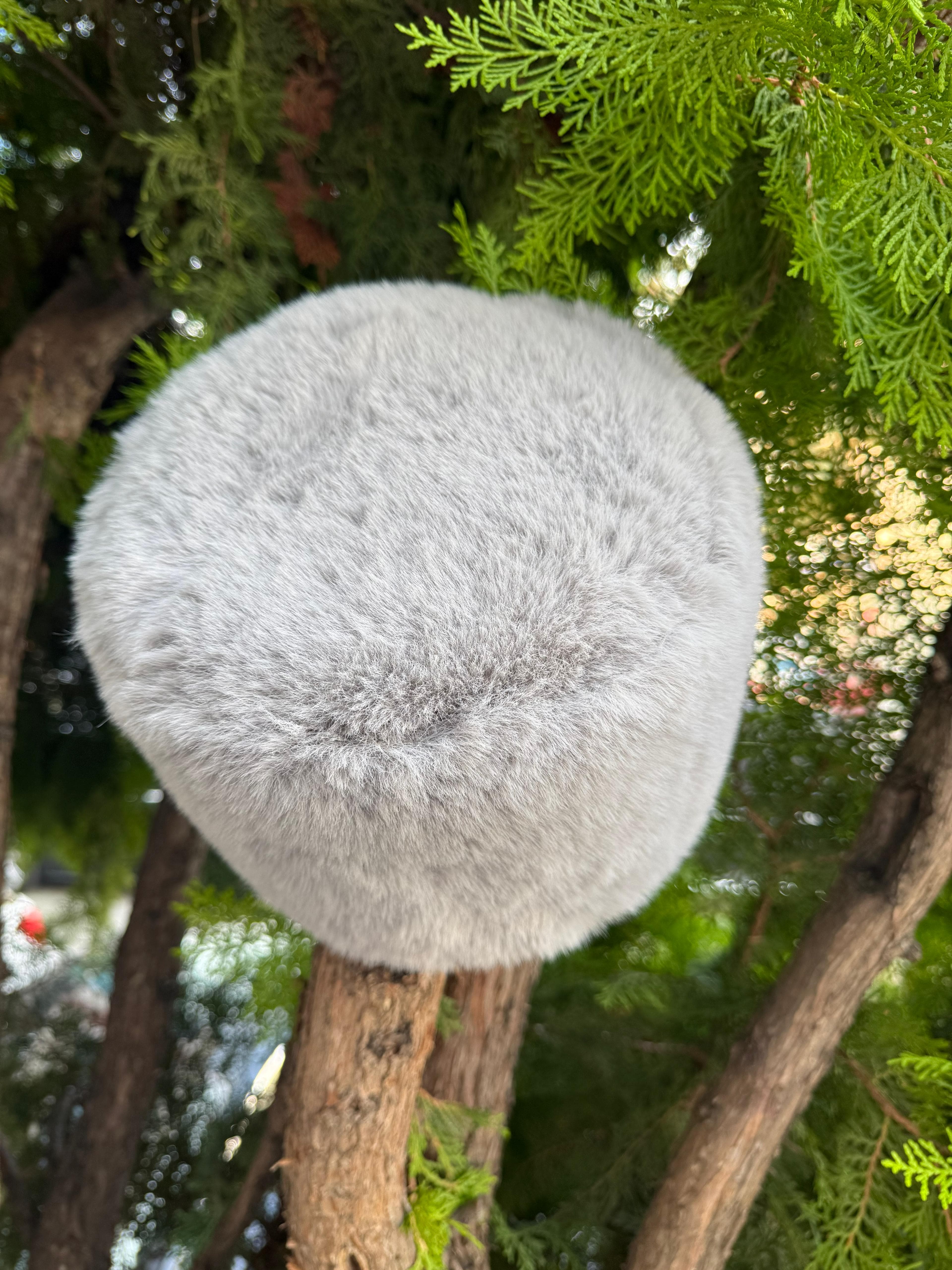 14626 Rus Tarzı Gri Peluş Kalpak Şapka görsel 3