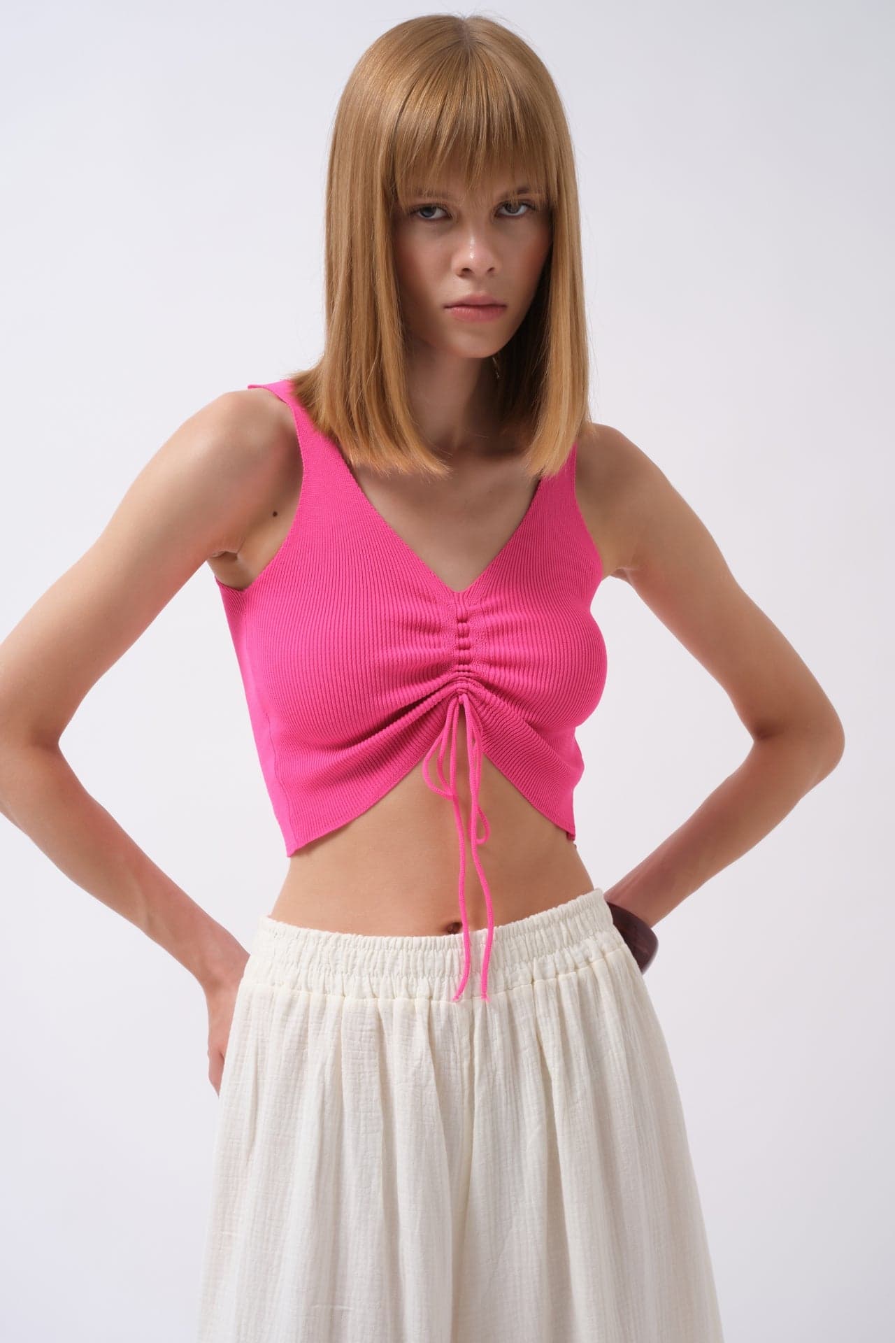 Ön Büzgülü Crop Bluz görsel 6