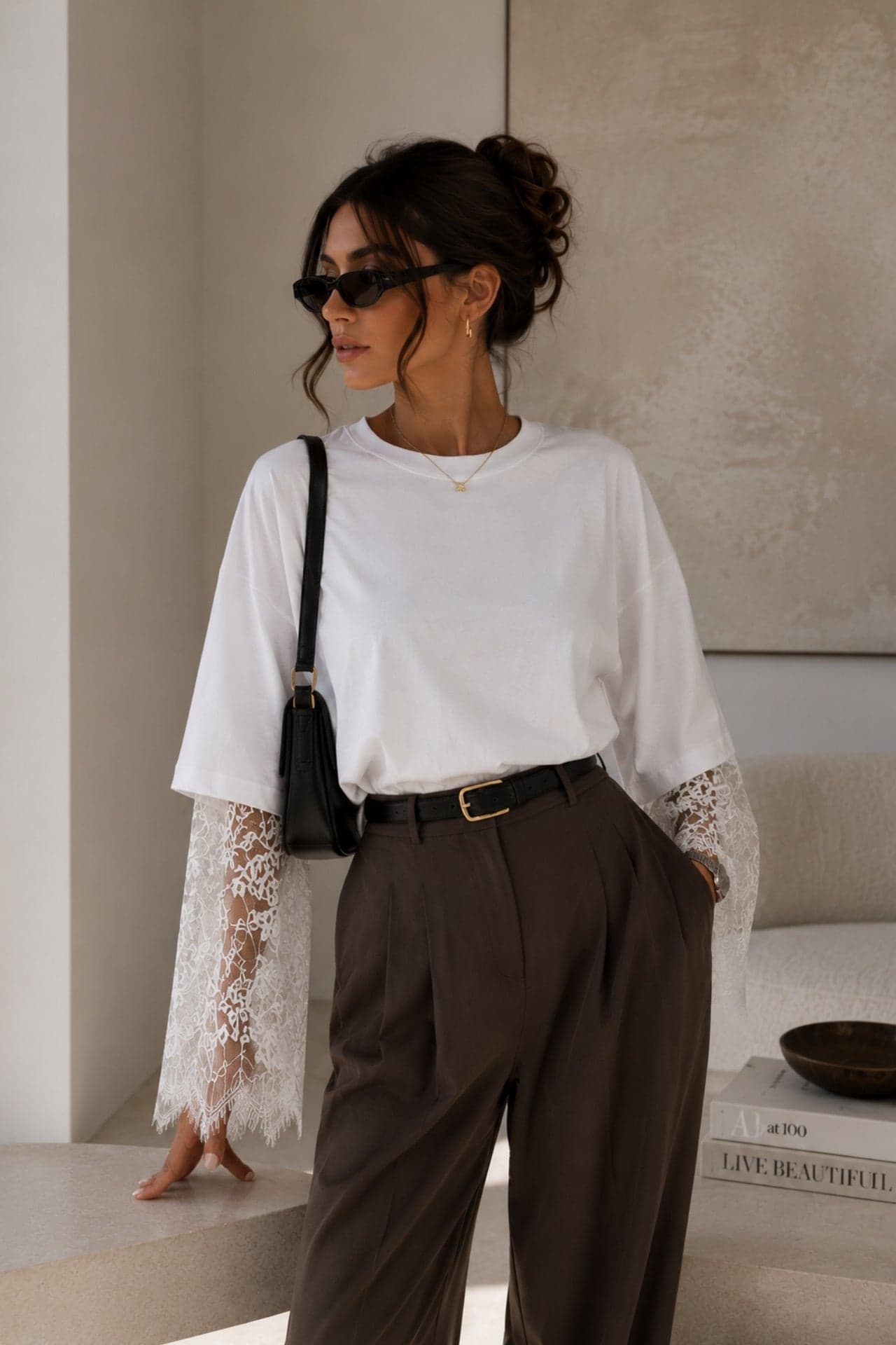 Bisiklet Yaka Kol Dantel Detay Oversize T-Shirt
