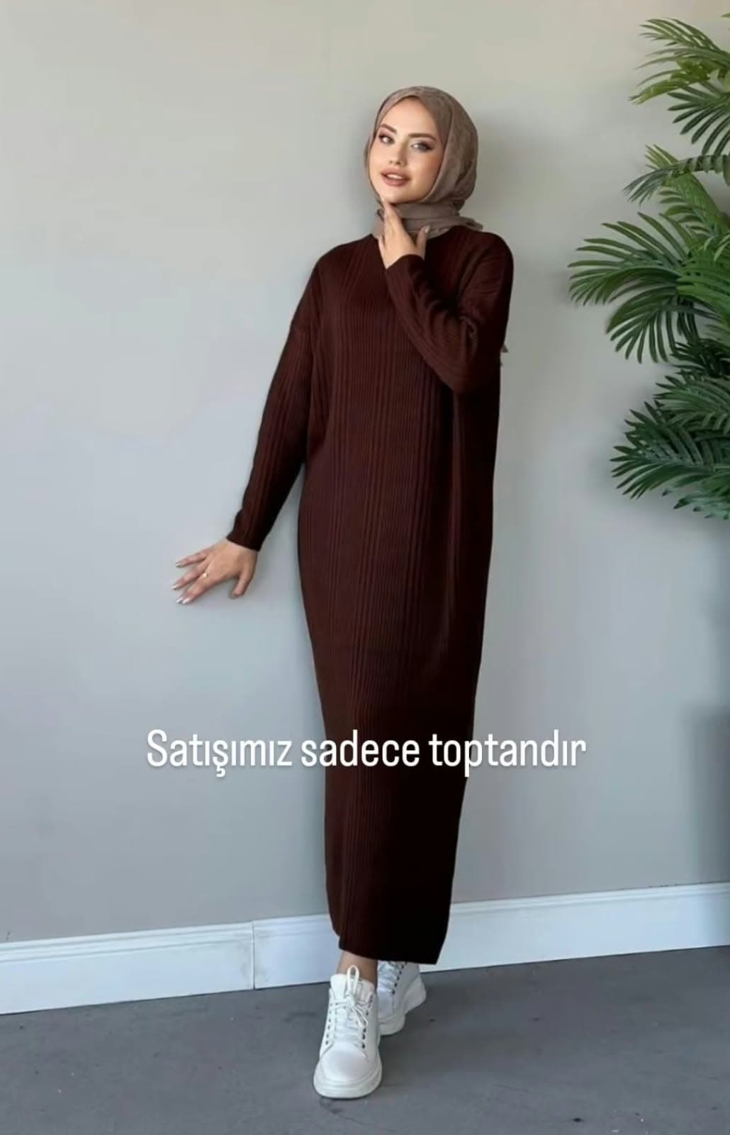 Triko Uzun Elbise Yarım Balıkçı Yaka Yumuşak Dokulu Standart Beden Toptan Satış görsel 2