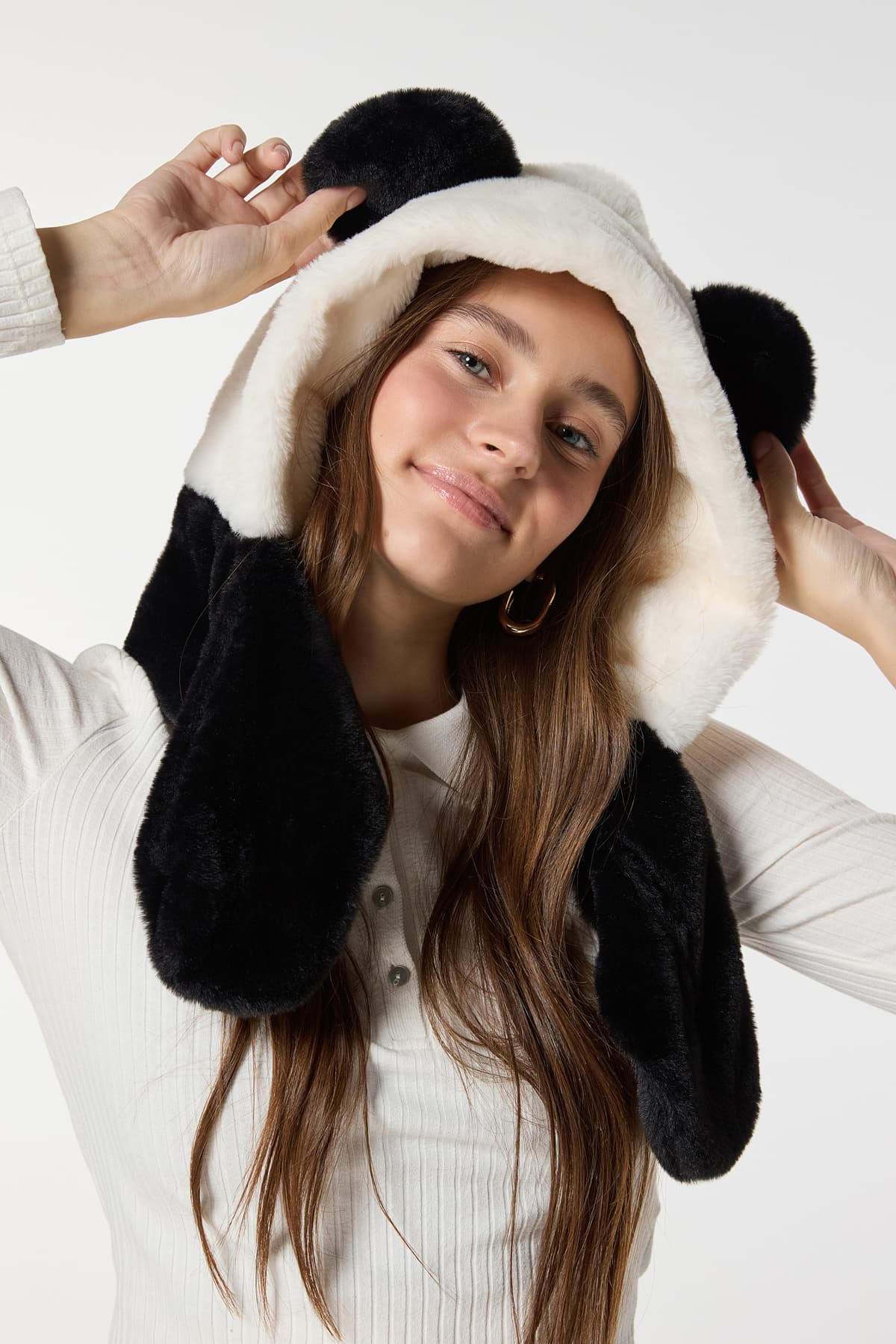 14494 Panda Model Kulaklıklı Siyah Beyaz Peluş Bere görsel 2