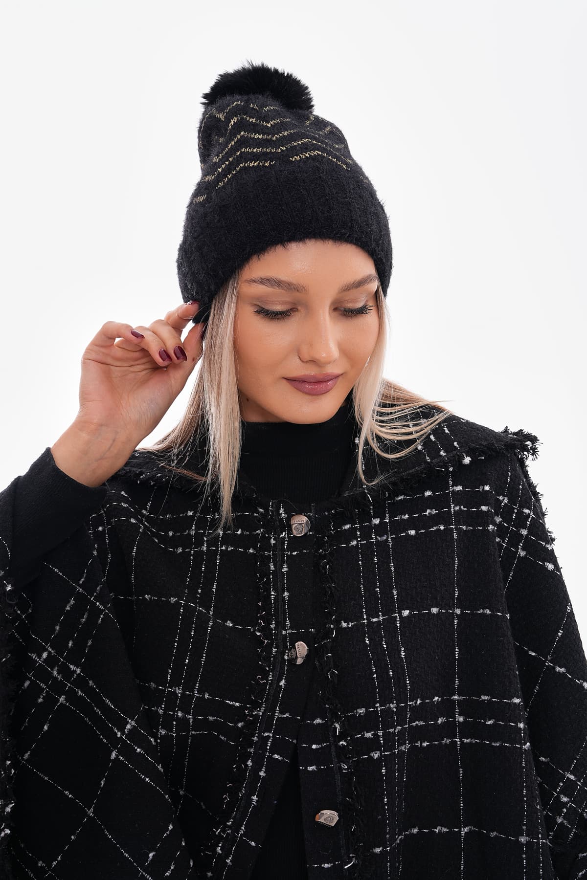 14679 Ponponlu Zigzag Desenli Siyah Bere görsel 3