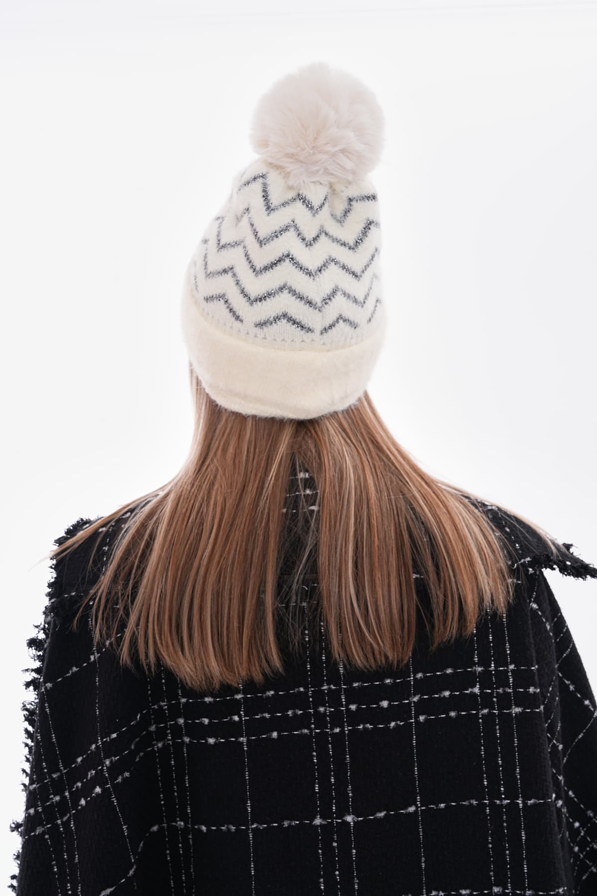 14679 Ponponlu Zigzag Desenli Ekru Bere görsel 5