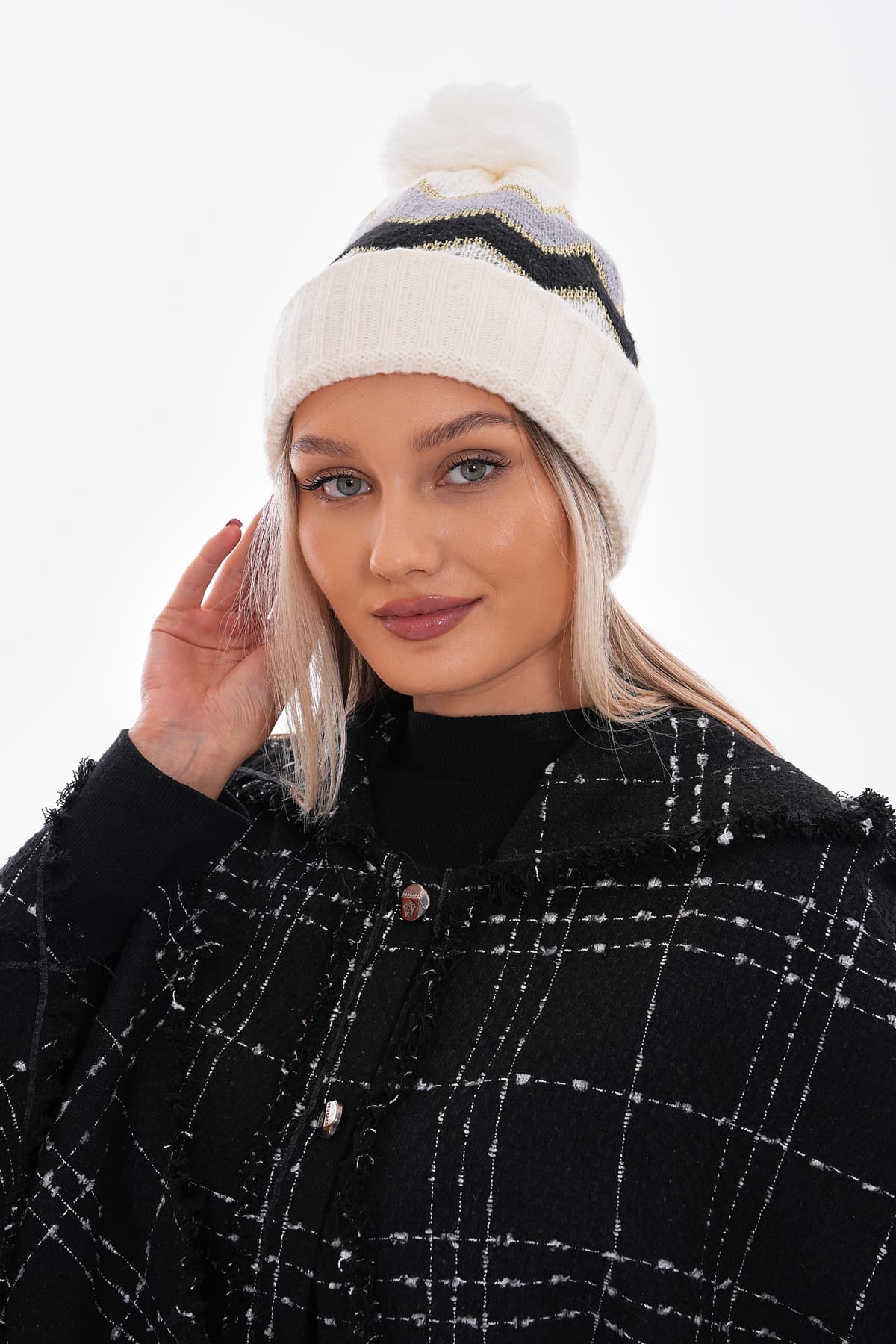 14680 Ponponlu Zigzag Desenli Ekru Bere görsel 3