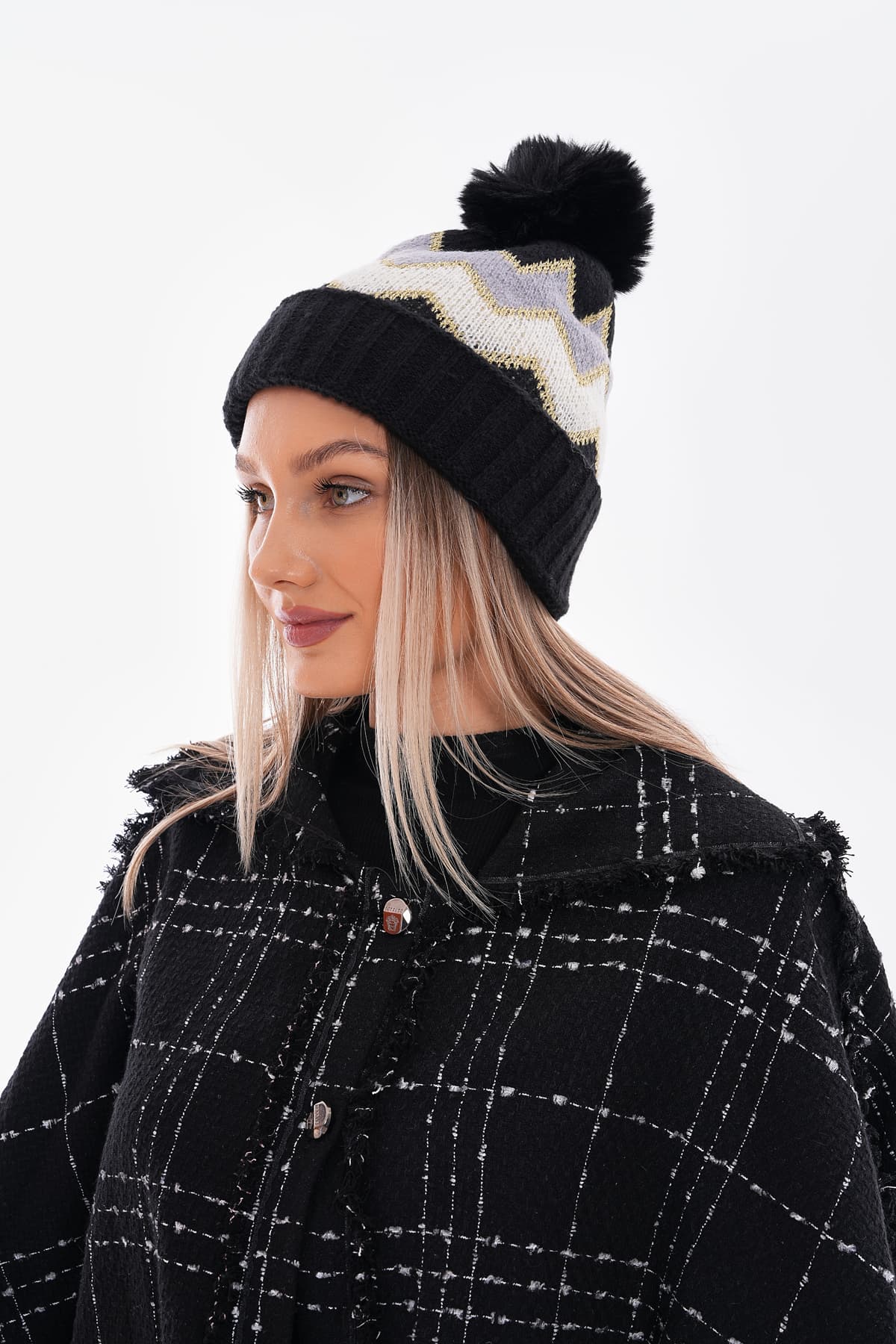 14680 Ponponlu Zigzag Desenli Siyah Gri Bere görsel 3