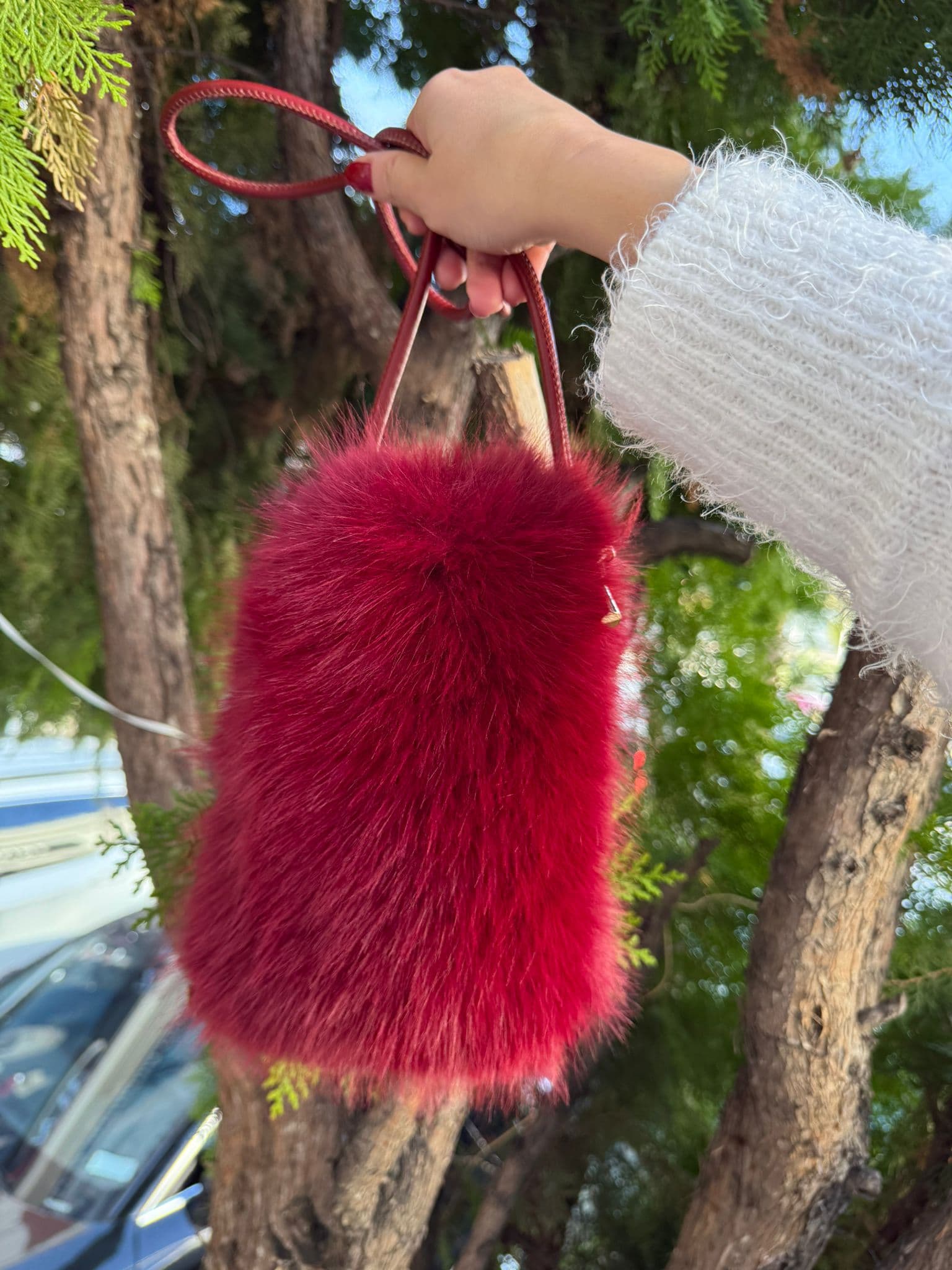 NWC-006 İçi Kadife Astarlı Bordo Mini Peluş Çanta görsel 4