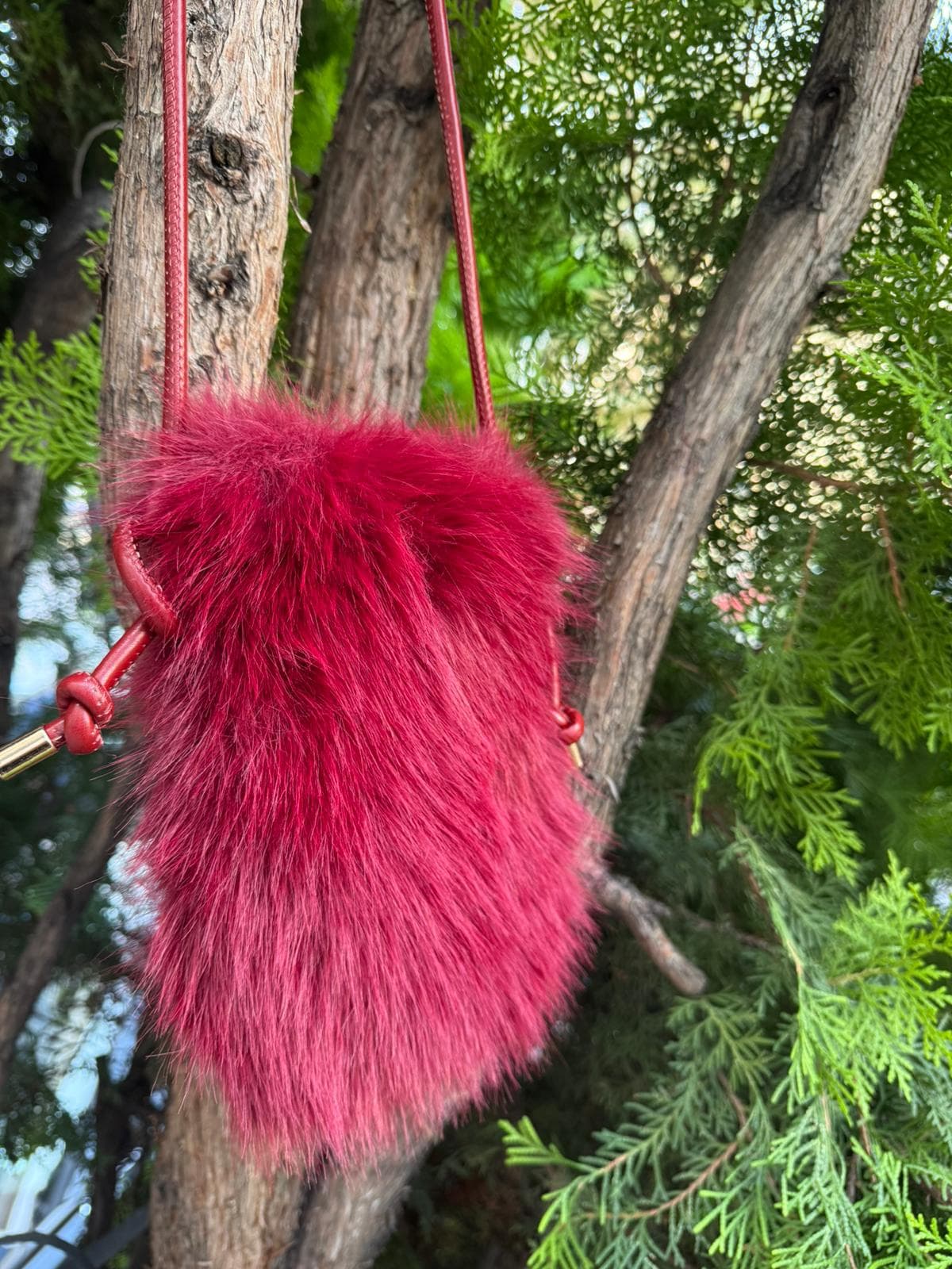 NWC-006 İçi Kadife Astarlı Bordo Mini Peluş Çanta görsel 5
