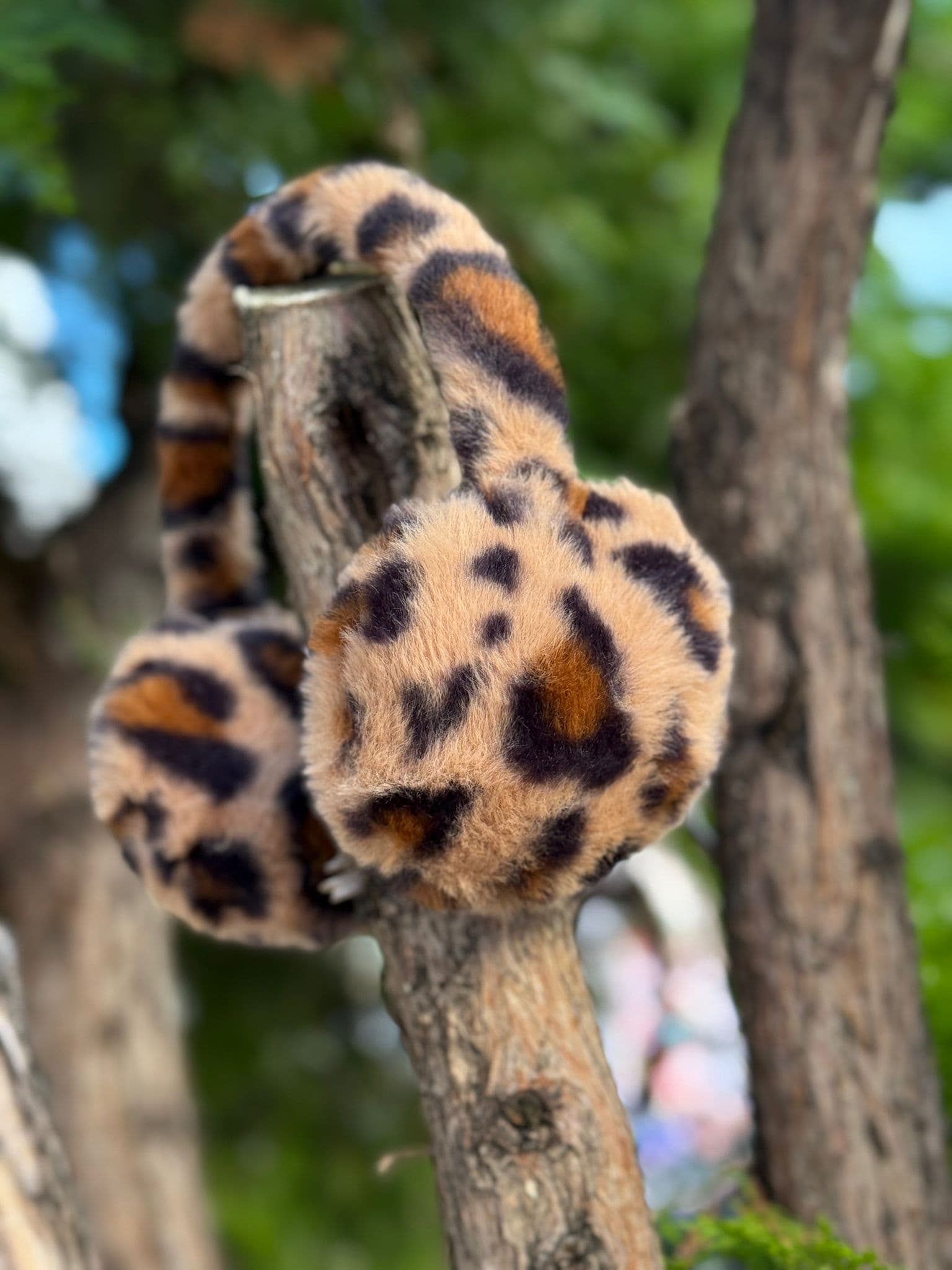 18015 Leopar Vizon Peluş Kulaklık görsel 2