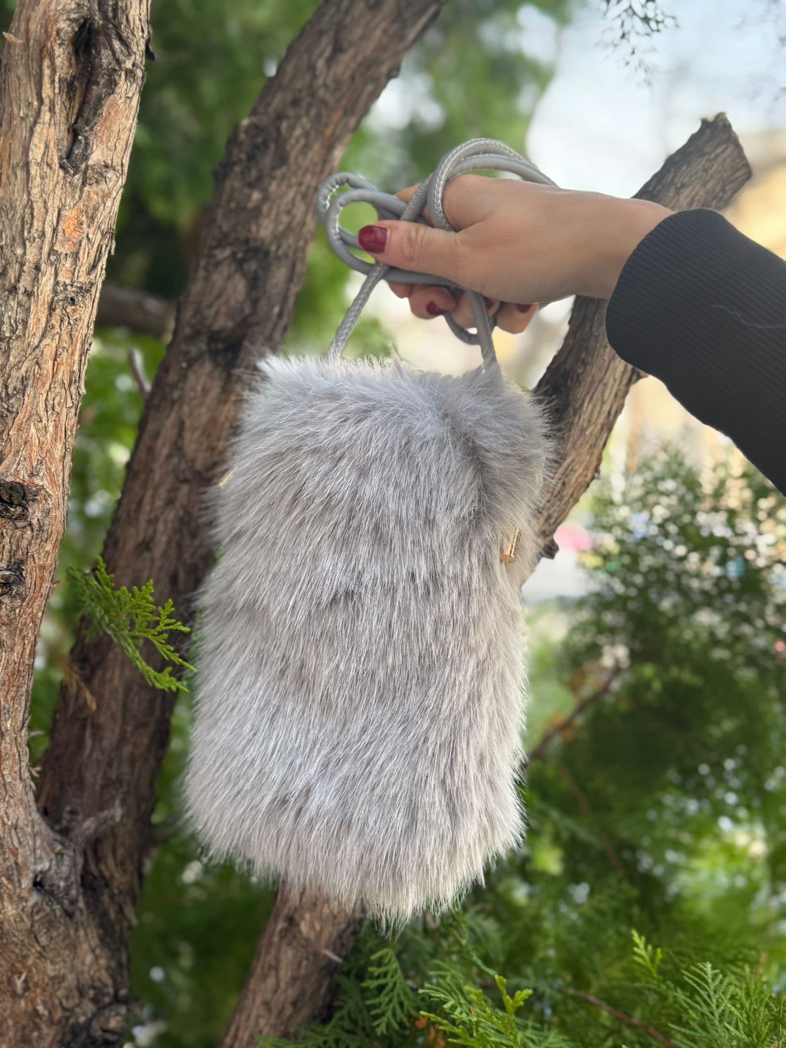 NWC-006 İçi Kadife Astarlı Gri Mini Peluş Çanta görsel 3