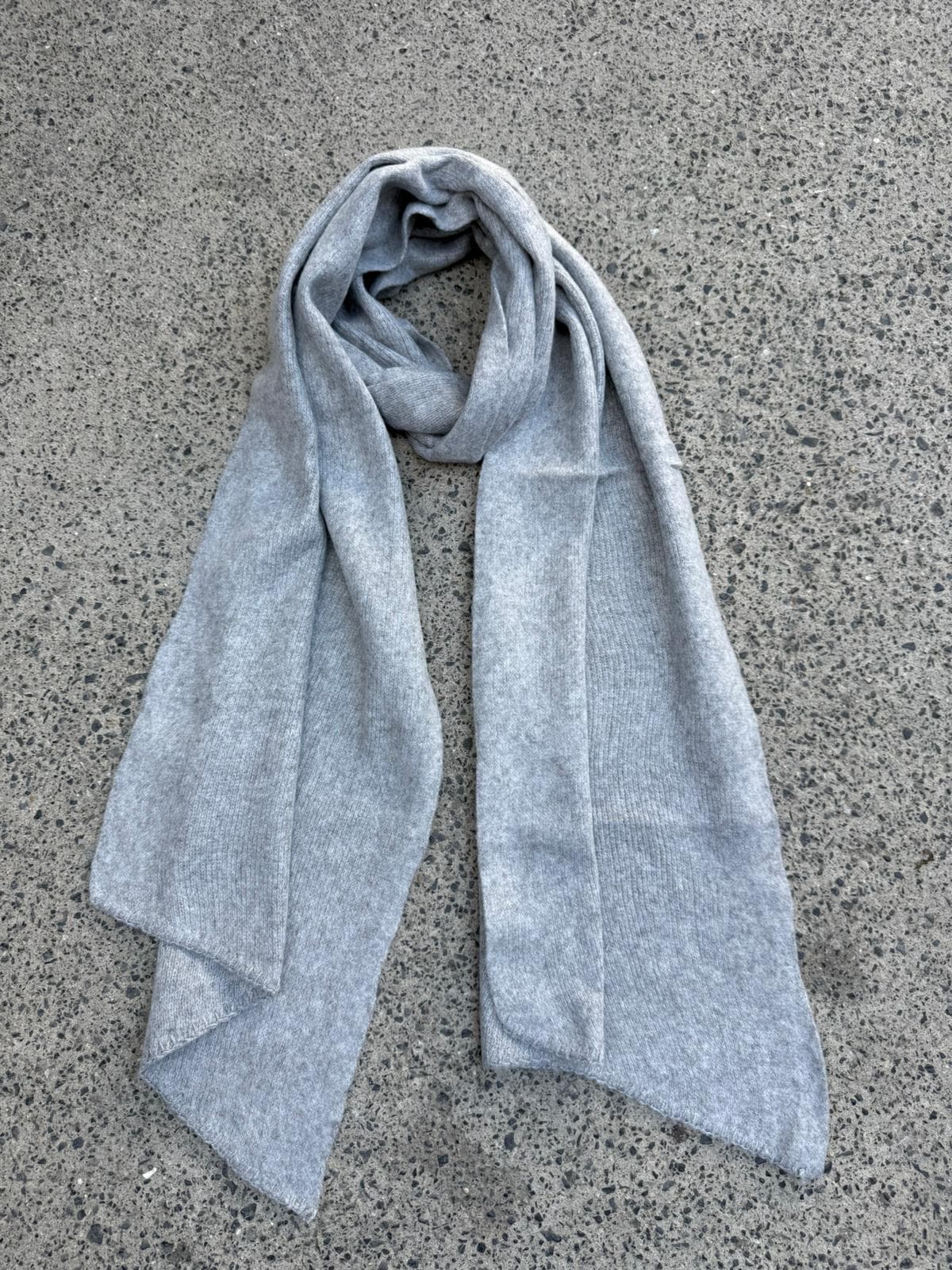 14808 Ucu Çoban Dikişli Gri Triko Şal 43x220 cm görsel 2