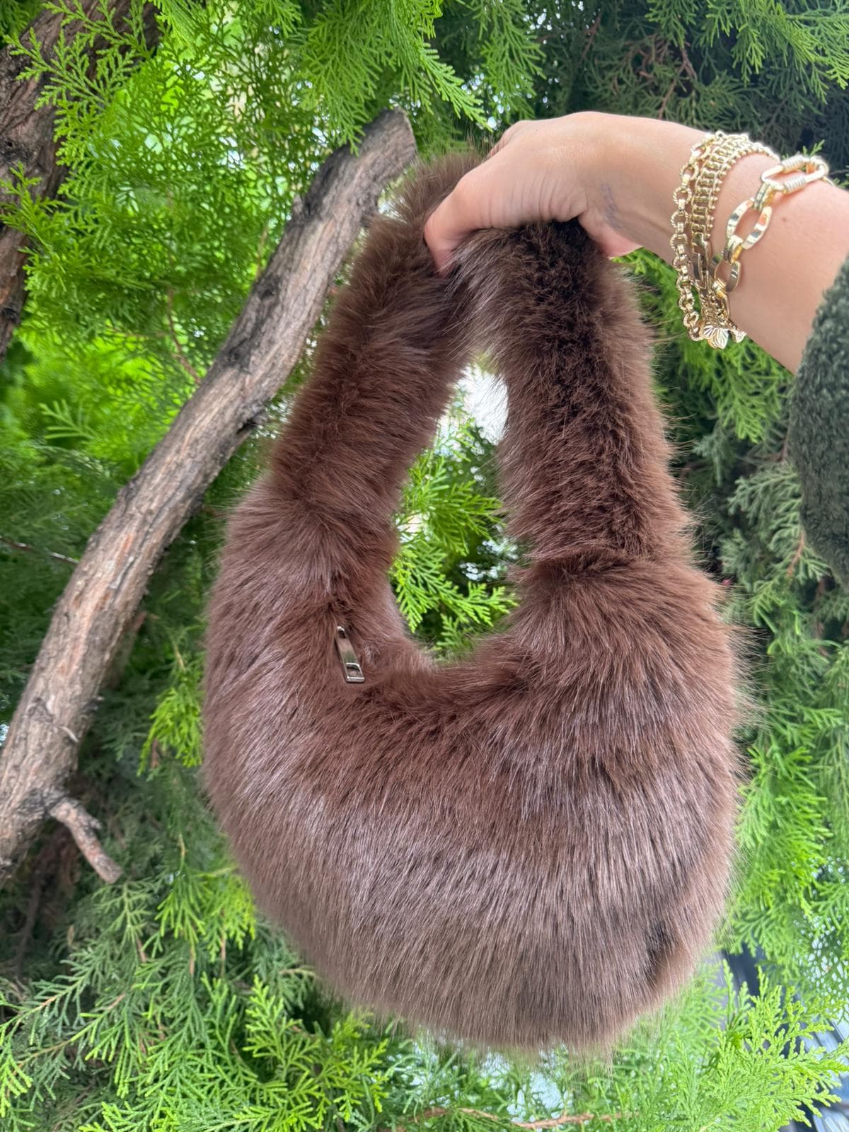 NWC-001 Kahverengi Peluş Çanta görsel 3