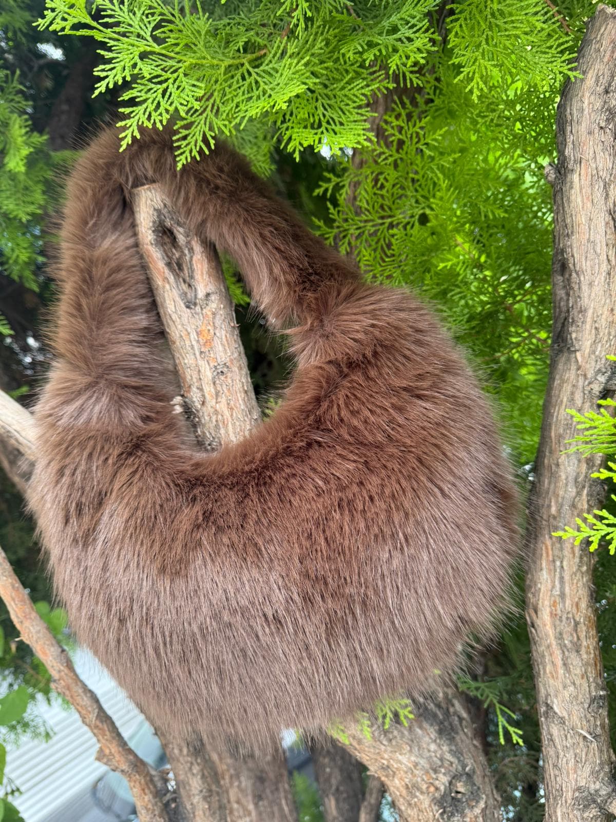NWC-001 Kahverengi Peluş Çanta görsel 4
