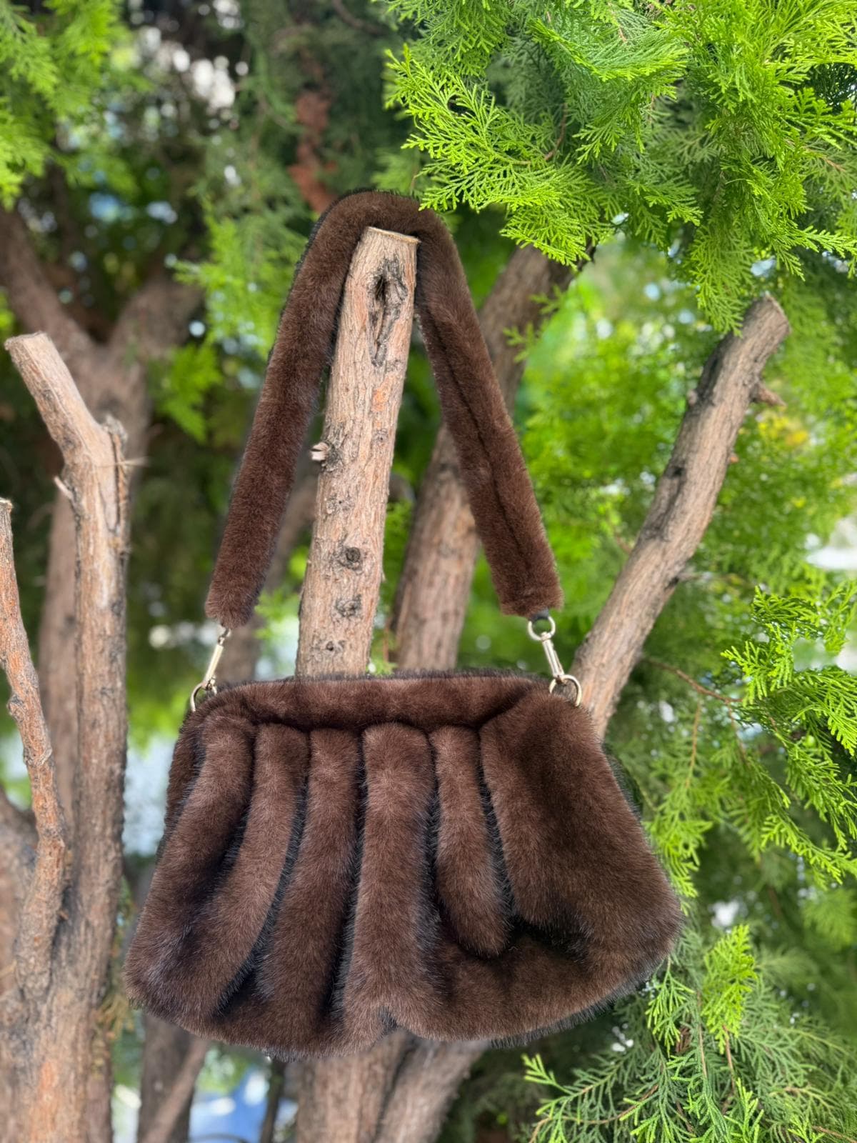 NWC-017 Peluş Kahverengi El Çantası görsel 4