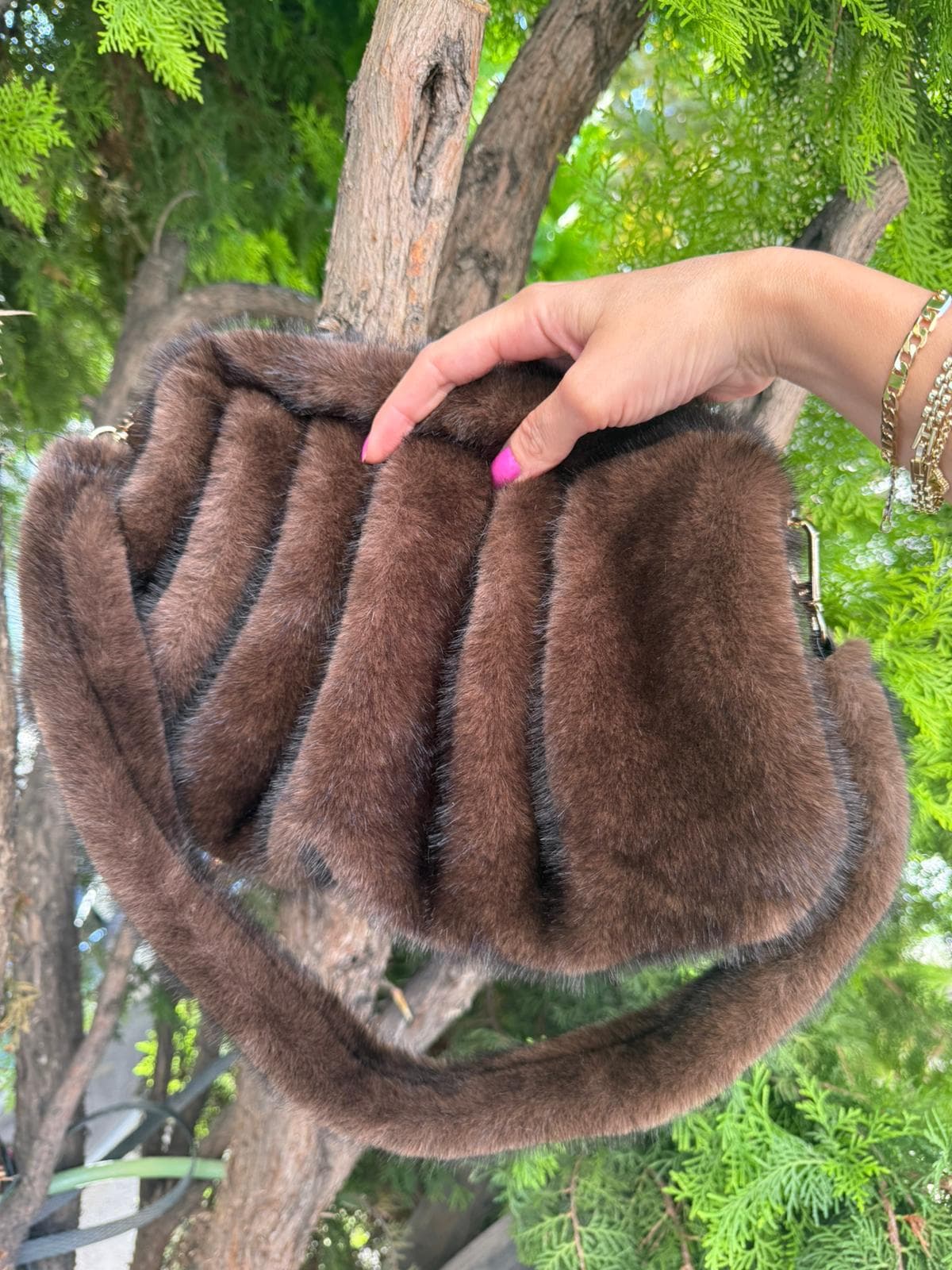 NWC-017 Peluş Kahverengi El Çantası görsel 5