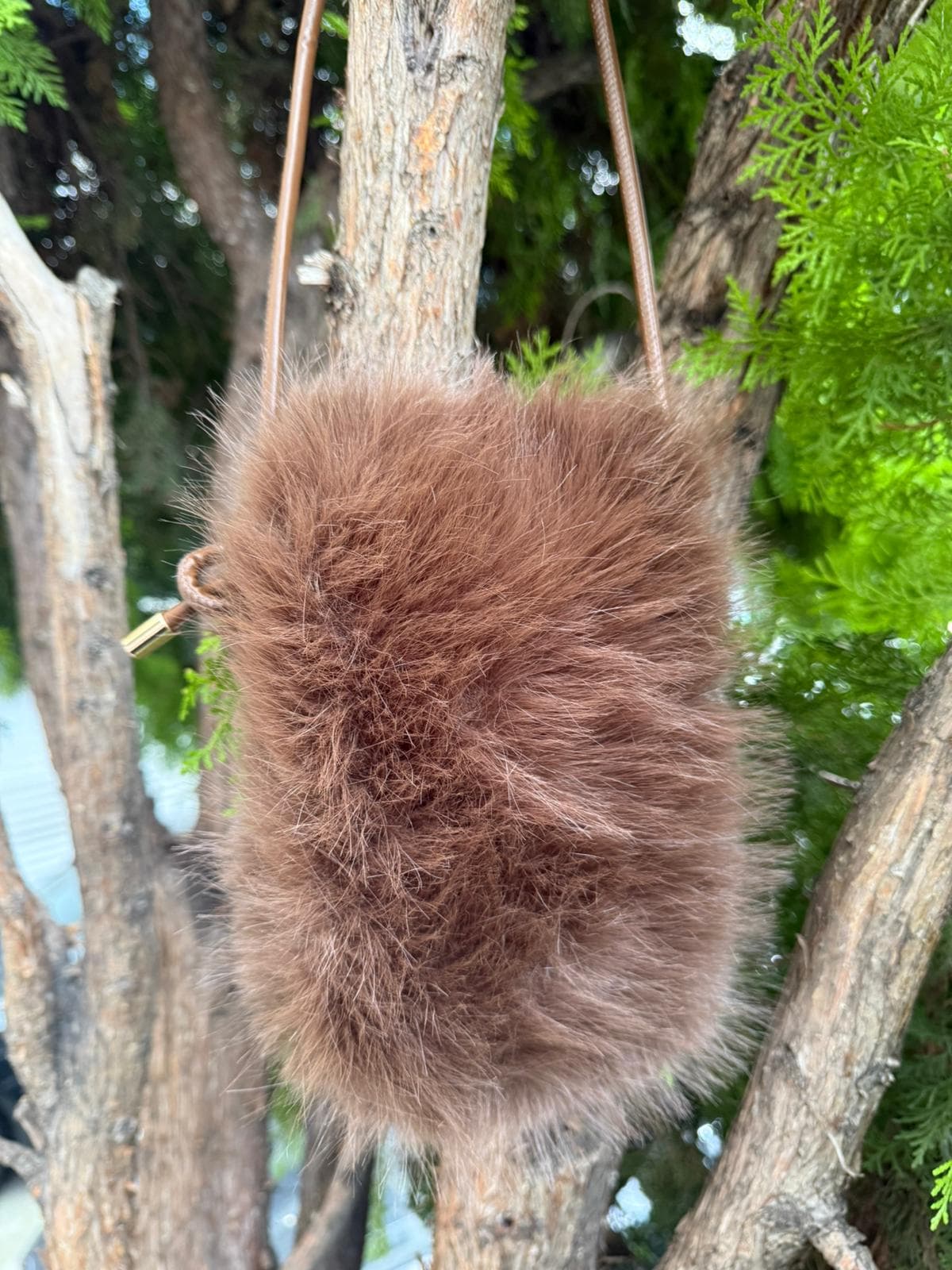 NWC-006 İçi Kadife Astarlı Kahverengi Mini Peluş Çanta görsel 3