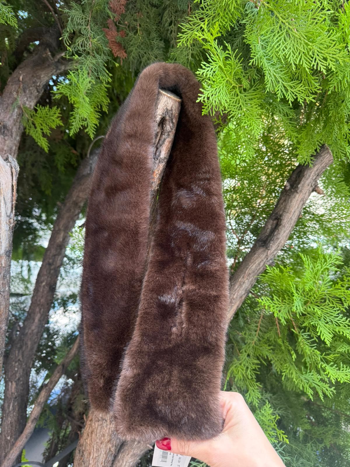 14816 İçten Geçmeli Kahverengi Peluş Boyunluk Atkı 10x95 cm görsel 3