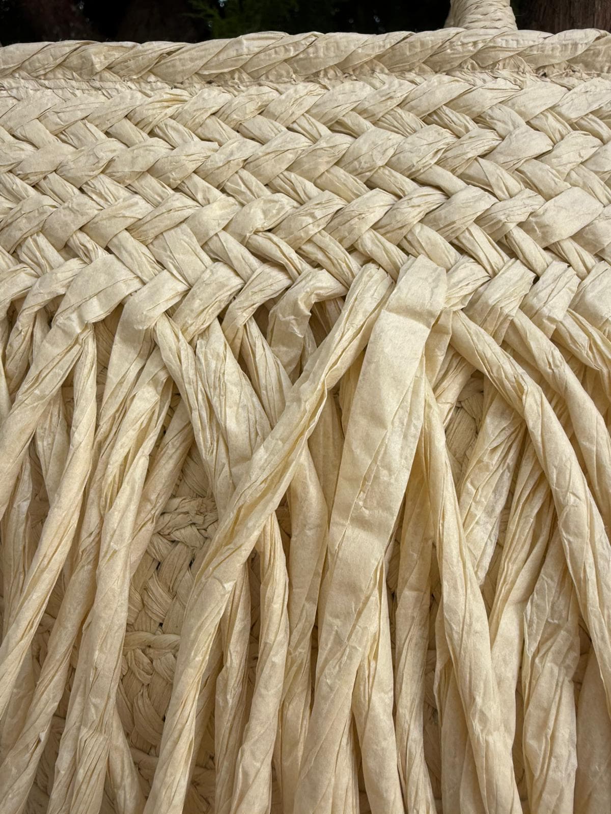 NWC-1066 Bej Saçaklı Hasır Çanta 41x29 cm görsel 3